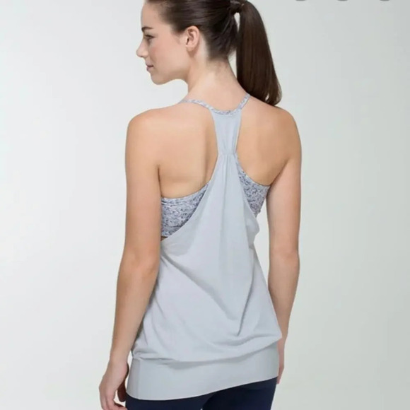 Lululemon No Limits Tank Top with Built In Bra Gray Floral Print Size 4 - Picture 2 of 9